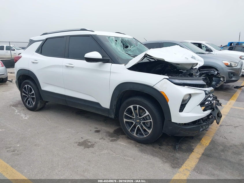 2025 Chevrolet Trailblazer VIN KL79MRSL0SB011558 IAAI salvage auction — FRONT END, Salvage Title, sold $2,850 on 2026-07-30 (photo 1)