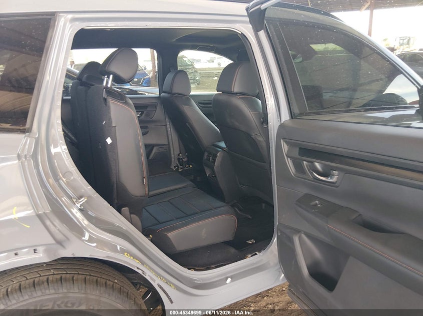 2026 Honda Cr-v VIN 7FARS5H82TE017305 IAAI salvage auction — LEFT & RIGHT, Salvage Title, sold $15,200 on 2026-07-28 (photo 8)