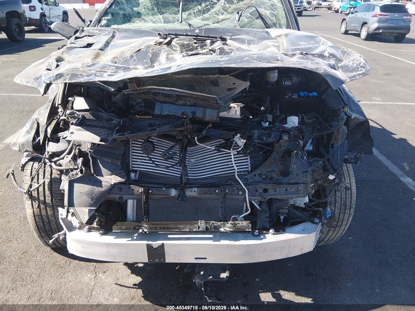 2025 Toyota 4runner VIN JTEVA5BR0S5065864 IAAI salvage auction — ROLLOVER, Salvage Title, sold $5,625 on 2026-07-31 (photo 6)