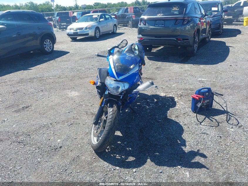 2001 Triumph motorcycle Tt600 VIN SMT800GE11J130614 IAAI salvage auction — FRONT END, Salvage - Greater Than 75% (Maryland), sold $100 on 2026-07-30 (photo 5)