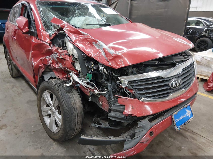 2013 Kia Sportage VIN KNDPB3A27D7404470 IAAI salvage auction — RIGHT FRONT, Salvage Title, sold $725 on 2026-07-14 (photo 6)