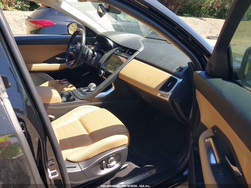 2022 Jaguar E-pace VIN SADFP2FXXN1029873 IAAI salvage auction — LEFT FRONT, Salvage (Illinois), sold $8,825 on 2026-07-29 (photo 5)