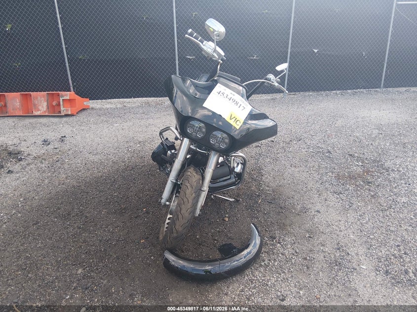 2013 Harley-davidson Road glide VIN 1HD1KGM12DB651116 IAAI salvage auction — RIGHT SIDE, Salvage Title, sold $2,000 on 2026-09-11 (photo 5)