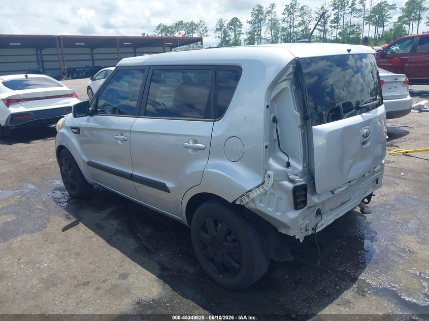 2013 Kia Soul VIN KNDJT2A57D7757668 IAAI salvage auction — REAR END, Rebuildable (Florida), sold $25 on 2026-07-07 (photo 3)