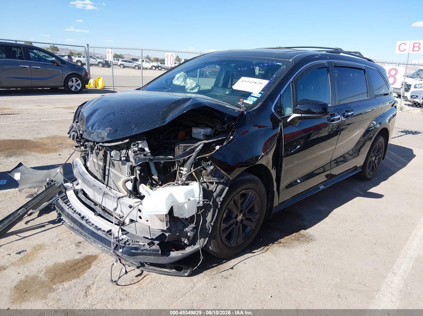 2024 Toyota Sienna VIN 5TDCSKFC1RS118900 IAAI salvage auction — FRONT END, Original (Texas), sold $16,300 on 2026-08-19 (photo 2)