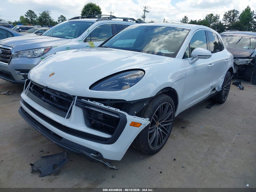 2024 Porsche Macan VIN WP1AA2A57RLB16359 IAAI salvage auction — FRONT & REAR, Salvage Title, sold $16,200 on 2026-08-30 (photo 2)