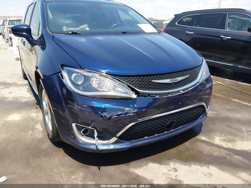 2017 Chrysler Pacifica VIN 2C4RC1EG5HR763367 IAAI salvage auction — RIGHT FRONT, Salvage Title, sold $3,300 on 2026-07-19 (photo 6)