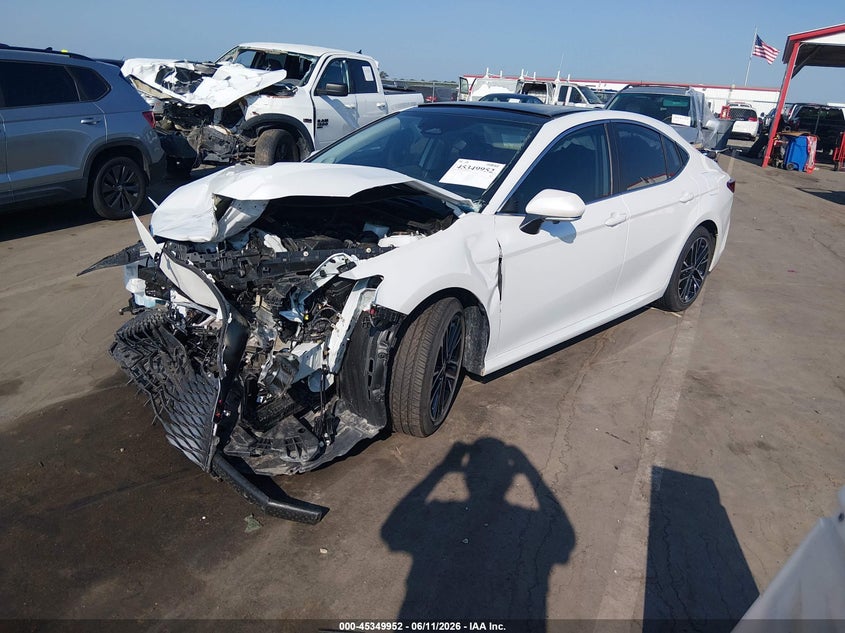 2025 Toyota Camry VIN 4T1DAACK1SU626309 IAAI salvage auction — FRONT END, Salvage Title, sold $11,300 on 2026-07-30 (photo 2)