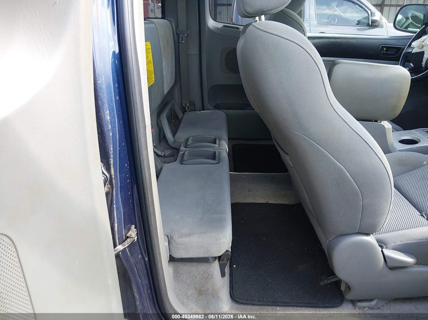 2008 Toyota Tacoma VIN 5TETU62N08Z499519 IAAI salvage auction — RIGHT FRONT, Salvage (Mississippi), sold $1,900 on 2026-07-23 (photo 8)