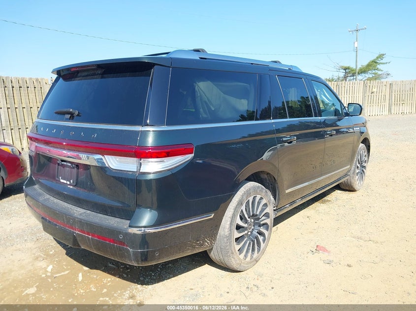 2022 Lincoln Navigator VIN 5LMJJ3TT2NEL01557 IAAI salvage auction — SIDE, Salvage (Virginia), sold $23,300 on 2026-07-09 (photo 4)