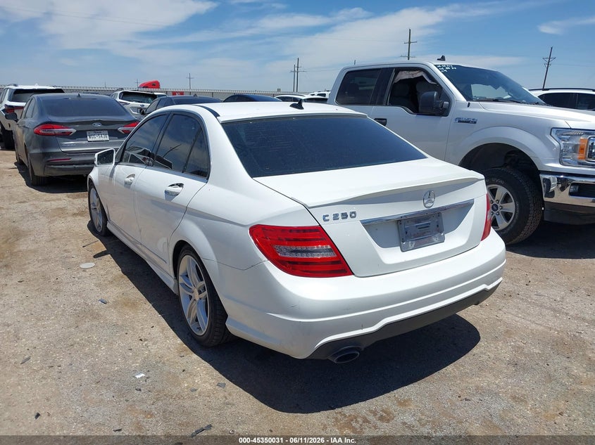 2013 Mercedes-benz C-klasse VIN WDDGF4HB1DR274115 IAAI salvage auction — RIGHT SIDE, Original (Texas), sold $1,400 on 2026-08-04 (photo 3)