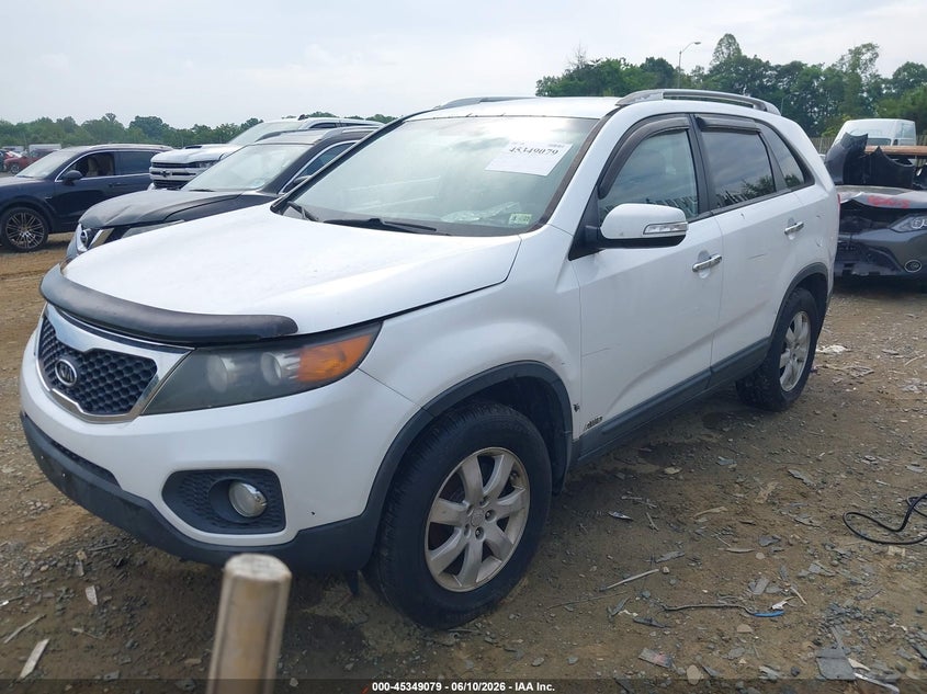 2011 Kia Sorento VIN 5XYKTCA19BG159427 IAAI salvage auction — NORMAL WEAR, Clear (Virginia), sold $925 on 2026-07-06 (photo 2)