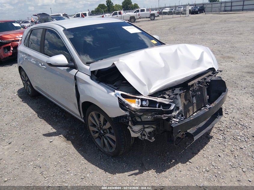 2018 Hyundai Elantra VIN KMHH55LC9JU039411 IAAI salvage auction — FRONT END, Salvage Title, sold $875 on 2026-08-02 (photo 1)