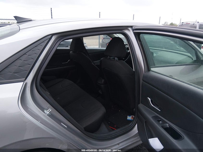 2024 Hyundai Elantra VIN KMHLM4DG1RU657455 IAAI salvage auction — FRONT & REAR, Salvage Title, sold $4,000 on 2026-07-27 (photo 8)