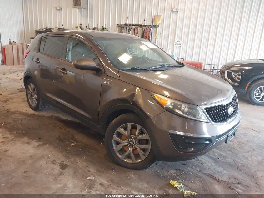 2015 Kia Sportage VIN KNDPBCACXF7705780 IAAI salvage auction — RIGHT FRONT, Salvage Title, sold $1,000 on 2026-09-10 (photo 1)
