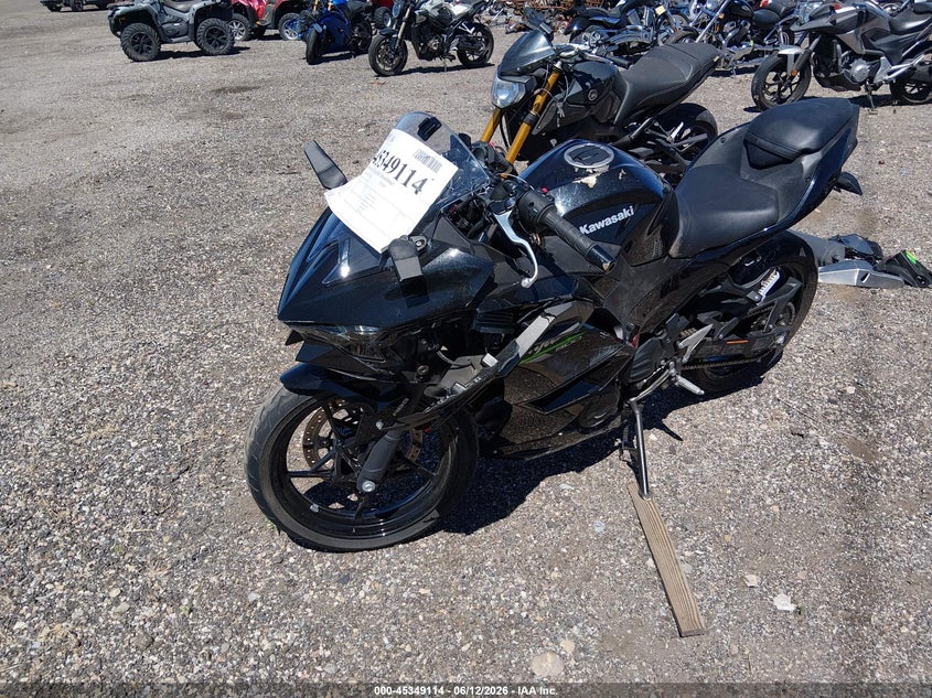 2024 Kawasaki Ninja VIN ML5EXGG12RDA12727 IAAI salvage auction — LEFT SIDE, Salvage (Idaho), sold $1,150 on 2026-07-08 (photo 2)
