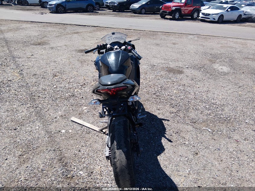 2024 Kawasaki Ninja VIN ML5EXGG12RDA12727 IAAI salvage auction — LEFT SIDE, Salvage (Idaho), sold $1,150 on 2026-07-08 (photo 6)