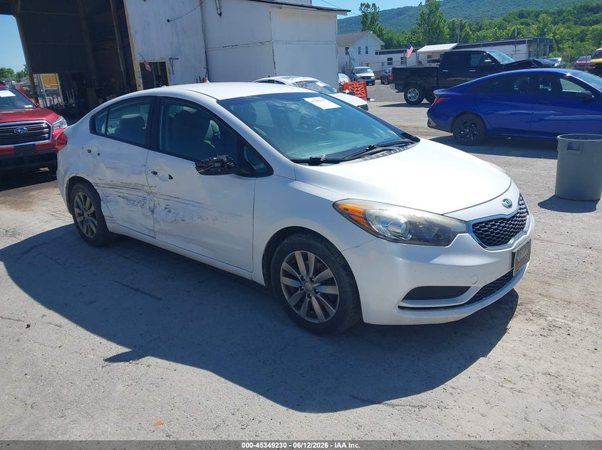 2016 Kia Forte VIN KNAFX4A66G5503834 IAAI salvage auction — RIGHT SIDE, Salvage (Pennsylvania), sold $625 on 2026-07-08 (photo 1)