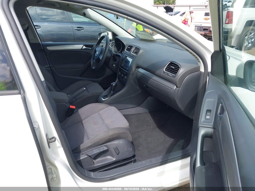 2012 Volkswagen Golf VIN WVWDB7AJ5CW268586 IAAI salvage auction — LEFT FRONT, Salvage Title, sold $400 on 2026-08-04 (photo 5)