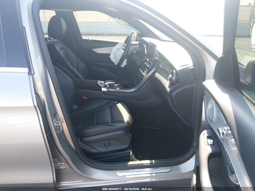 2019 Mercedes-benz Glc VIN WDC0G4JB9KV128773 IAAI salvage auction — LEFT FRONT, Salvage (Nevada), sold $4,500 on 2026-07-29 (photo 5)