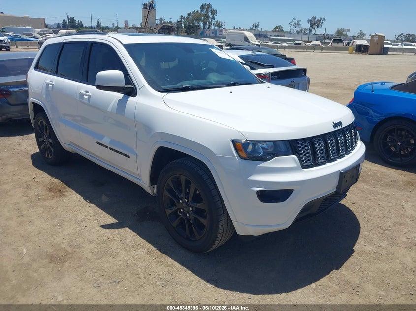 2020 Jeep Grand cherokee VIN 1C4RJEAGXLC244691 IAAI salvage auction — LEFT SIDE, Salvage Title, sold $4,900 on 2026-07-22 (photo 1)