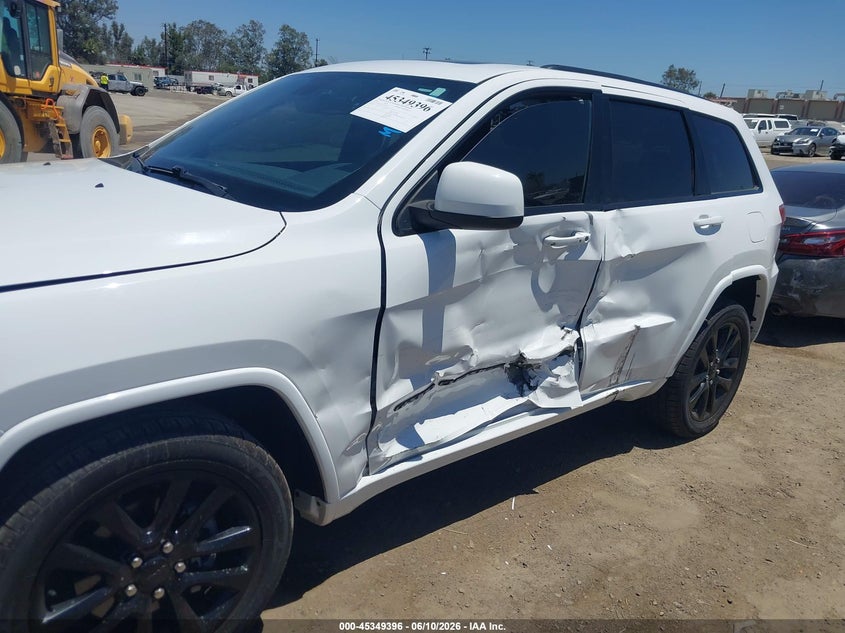 2020 Jeep Grand cherokee VIN 1C4RJEAGXLC244691 IAAI salvage auction — LEFT SIDE, Salvage Title, sold $4,900 on 2026-07-22 (photo 6)