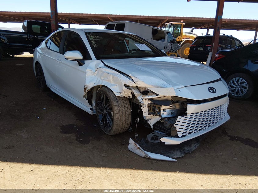2026 Toyota Camry VIN 4T1DAACK4TU715390 IAAI salvage auction — RIGHT FRONT, Salvage Title, sold $13,500 on 2026-08-01 (photo 1)