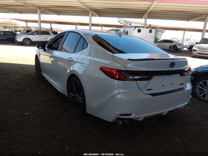 2026 Toyota Camry VIN 4T1DAACK4TU715390 IAAI salvage auction — RIGHT FRONT, Salvage Title, sold $13,500 on 2026-08-01 (photo 3)
