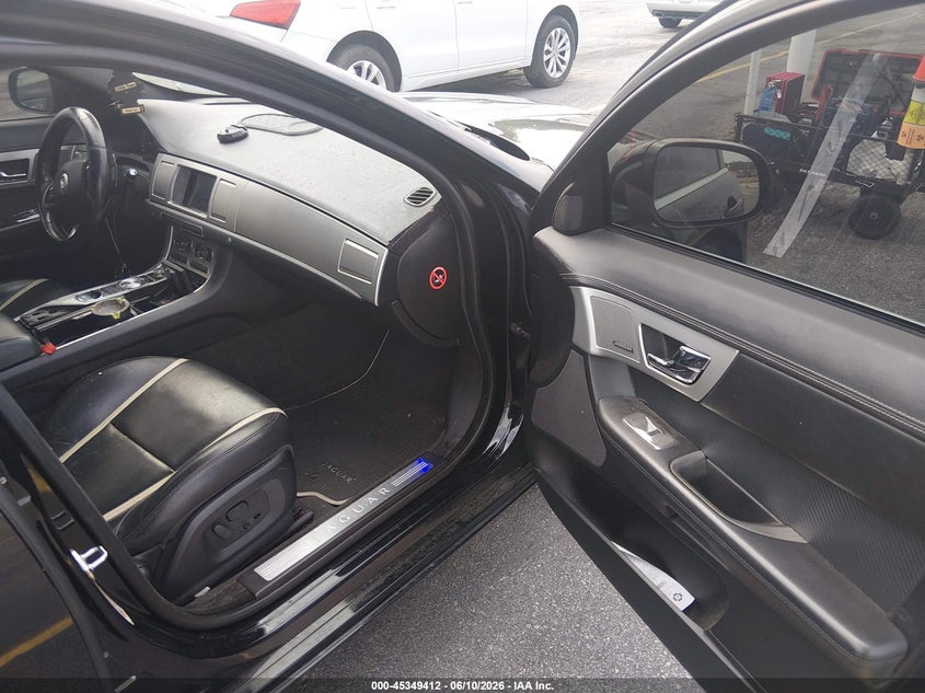 2013 Jaguar Xf VIN SAJWA0E76D8S73479 IAAI salvage auction — ENGINE DAMAGE, Clear (South Carolina), sold $375 on 2026-07-15 (photo 5)