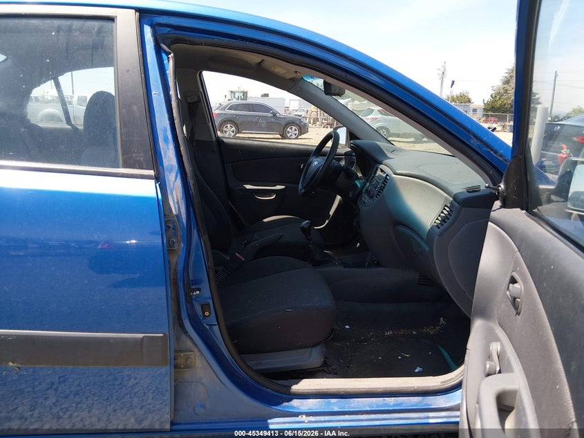 2007 Kia Rio VIN KNADE123976187937 IAAI salvage auction — NORMAL WEAR, Peddle Clear Public-Restricted (Oregon), sold $200 on 2026-07-20 (photo 5)