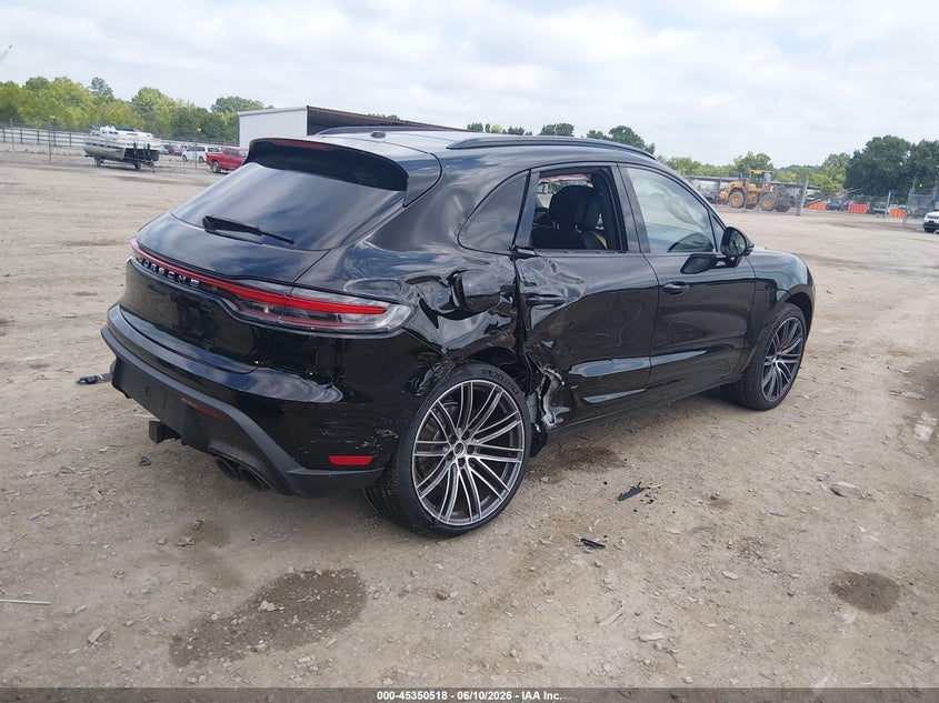 2026 Porsche Macan VIN WP1AA2A59TLB01563 IAAI salvage auction — RIGHT SIDE, Clear (Tennessee), sold $38,000 on 2026-07-27 (photo 4)