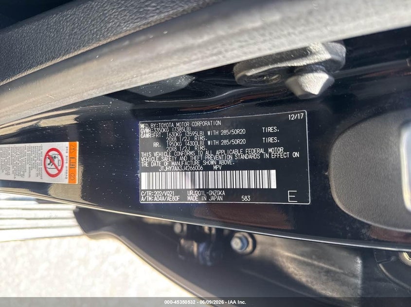 2018 Lexus Lx 570 VIN JTJHY7AX3J4266006 IAAI salvage auction — NORMAL WEAR, Original (Ohio), sold $49,500 on 2026-07-22 (photo 9)