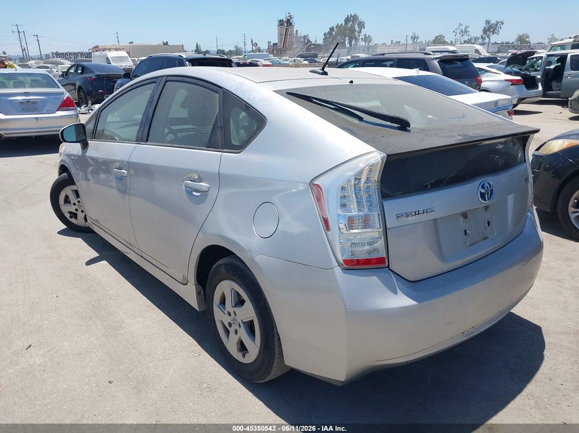 2011 Toyota Prius VIN JTDKN3DU8B0265745 IAAI salvage auction — RIGHT FRONT, Salvage (California), sold $1,050 on 2026-07-08 (photo 3)