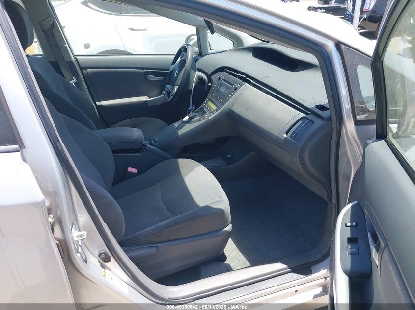 2011 Toyota Prius VIN JTDKN3DU8B0265745 IAAI salvage auction — RIGHT FRONT, Salvage (California), sold $1,050 on 2026-07-08 (photo 5)