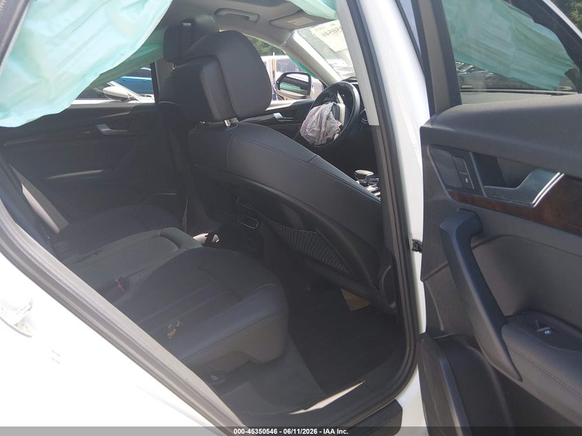 2019 Audi Q5 VIN WA1BNAFY1K2122770 IAAI salvage auction — LEFT FRONT, Salvage (Connecticut), sold $3,700 on 2026-07-30 (photo 8)