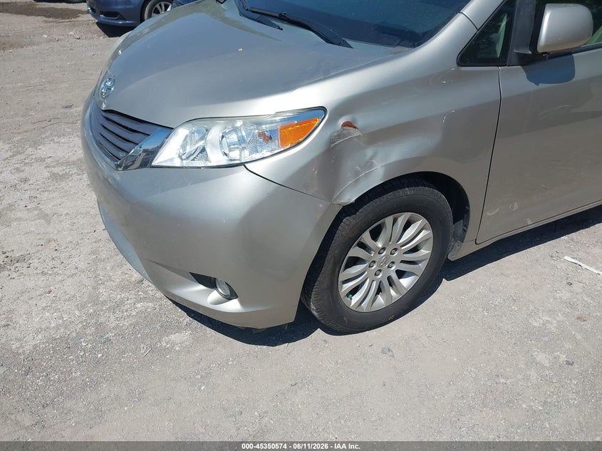 2015 Toyota Sienna VIN 5TDYK3DC6FS527808 IAAI salvage auction — LEFT FRONT, Salvage (Indiana), sold $3,550 on 2026-07-30 (photo 6)