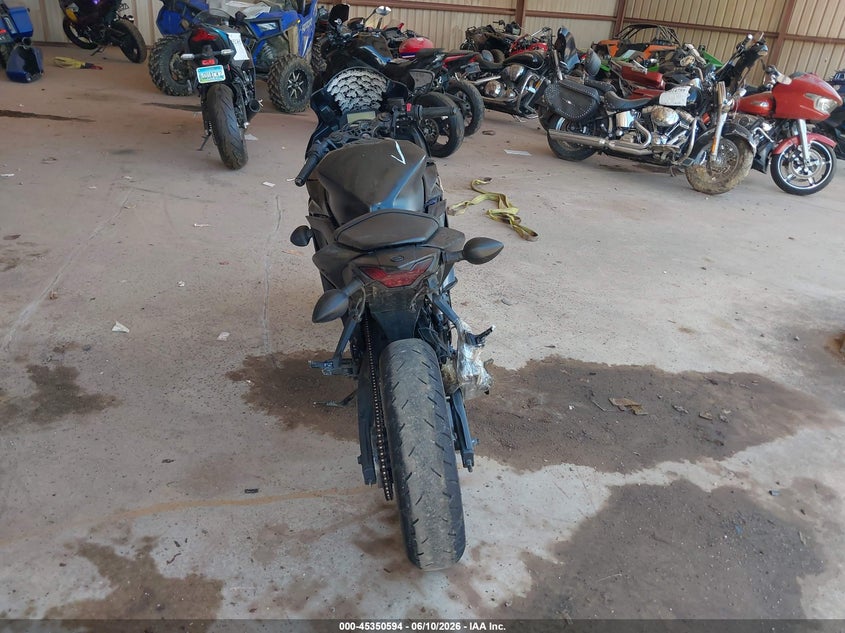 2023 Yamaha Yzf VIN MH3RH18Y0PK012987 IAAI salvage auction — THEFT, Clear (Alabama), sold $725 on 2026-07-28 (photo 6)