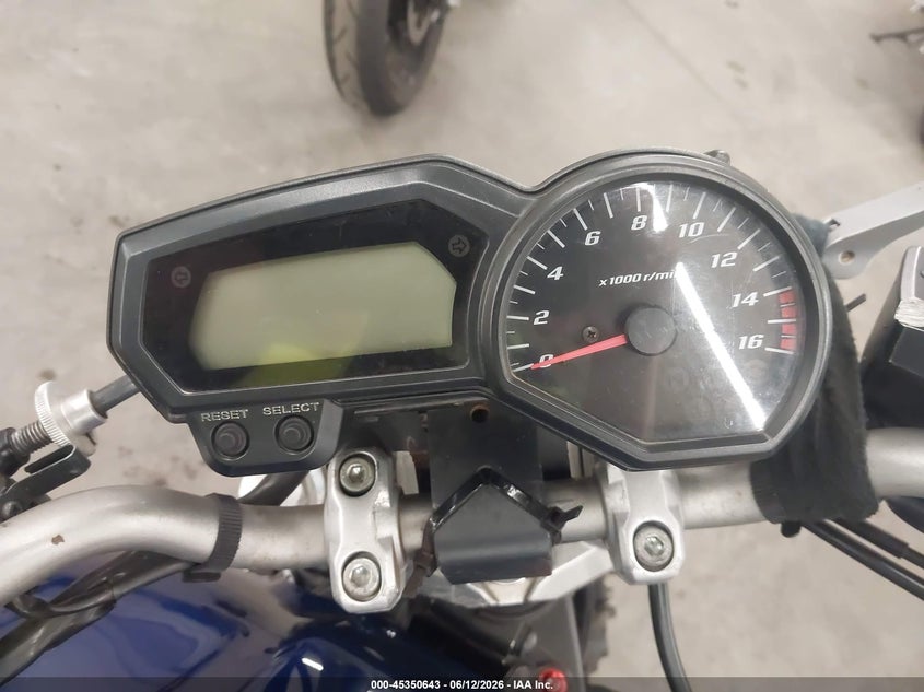 2009 Yamaha Fz VIN JYARJ13EX9A006733 IAAI salvage auction — ALL OVER, Clear (Minnesota), sold $225 on 2026-07-07 (photo 7)