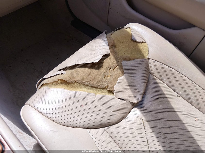 2004 Lexus Ls 430 VIN JTHBN36F040131375 IAAI salvage auction — FRONT END, Original (Texas), sold $725 on 2026-07-28 (photo 6)