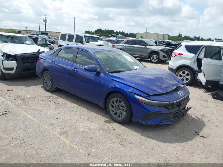 2025 Hyundai Elantra VIN KMHLM4DJ6SU131632 IAAI salvage auction — FRONT END, Salvage Title, sold $4,600 on 2026-07-22 (photo 1)