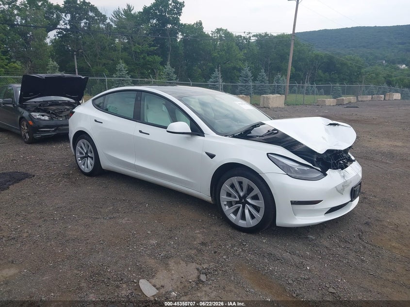 2022 Tesla Model 3 VIN 5YJ3E1EB9NF253809 IAAI salvage auction — FRONT END, Salvage Title, sold $7,700 on 2026-07-29 (photo 1)