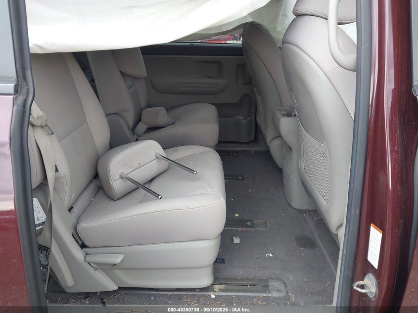 2016 Kia SEDONA VIN KNDMB5C10G6085815 IAAI salvage auction — FRONT END, Salvage Title, sold $50 on 2026-07-23 (photo 8)