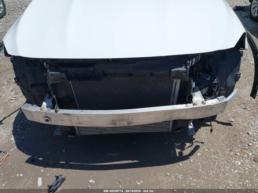 2013 Mercedes-benz C-klasse VIN WDDGF4HB4DR290941 IAAI salvage auction — LEFT & RIGHT, Salvage (Illinois), sold $275 on 2026-07-28 (photo 6)