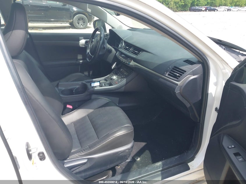 2011 Lexus Ct 200h VIN JTHKD5BH6B2044278 IAAI salvage auction — FRONT END, Salvage (Massachusetts), sold $2,150 on 2026-07-21 (photo 5)