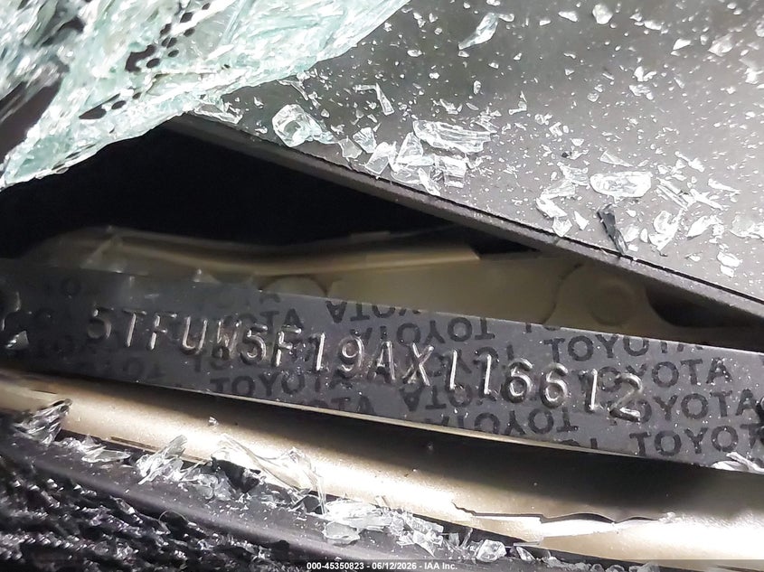 2010 Toyota Tundra VIN 5TFUW5F19AX116612 IAAI salvage auction — LEFT SIDE, Salvage (Arizona), sold $2,700 on 2026-07-07 (photo 9)