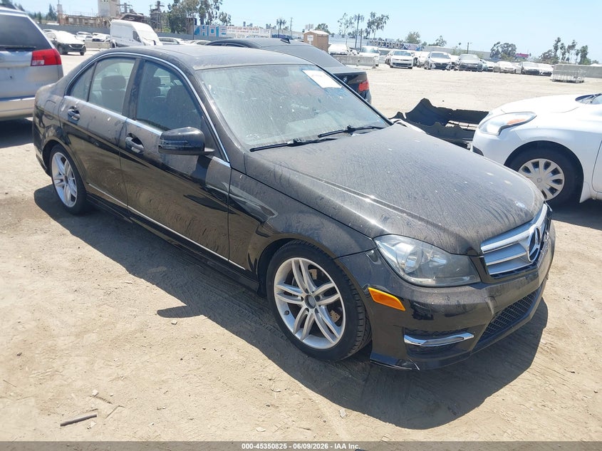 2013 Mercedes-benz VIN WDDGF4HB5DR271721 IAAI salvage auction — NORMAL WEAR, Salvage Title, sold $1,300 on 2026-07-08 (photo 1)