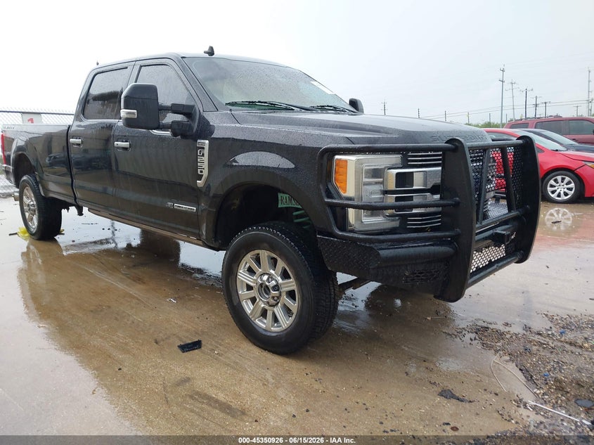 2019 Ford F250 VIN 1FT7W2BT0KED92984 IAAI salvage auction — INTERIOR BURN, Salvage (Texas), sold $16,100 on 2026-07-27 (photo 1)