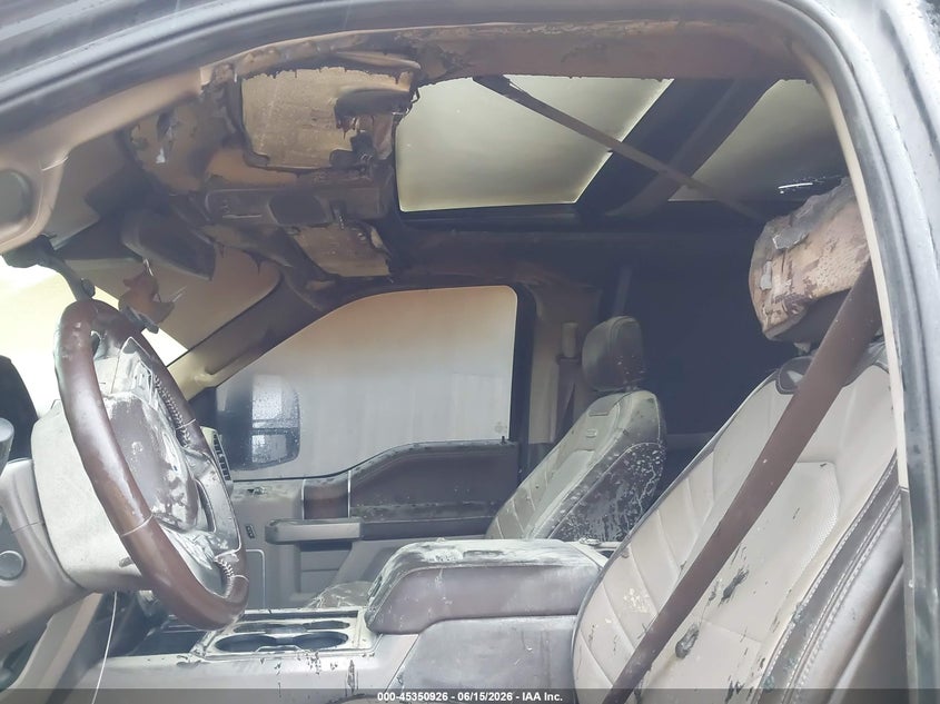 2019 Ford F250 VIN 1FT7W2BT0KED92984 IAAI salvage auction — INTERIOR BURN, Salvage (Texas), sold $16,100 on 2026-07-27 (photo 6)