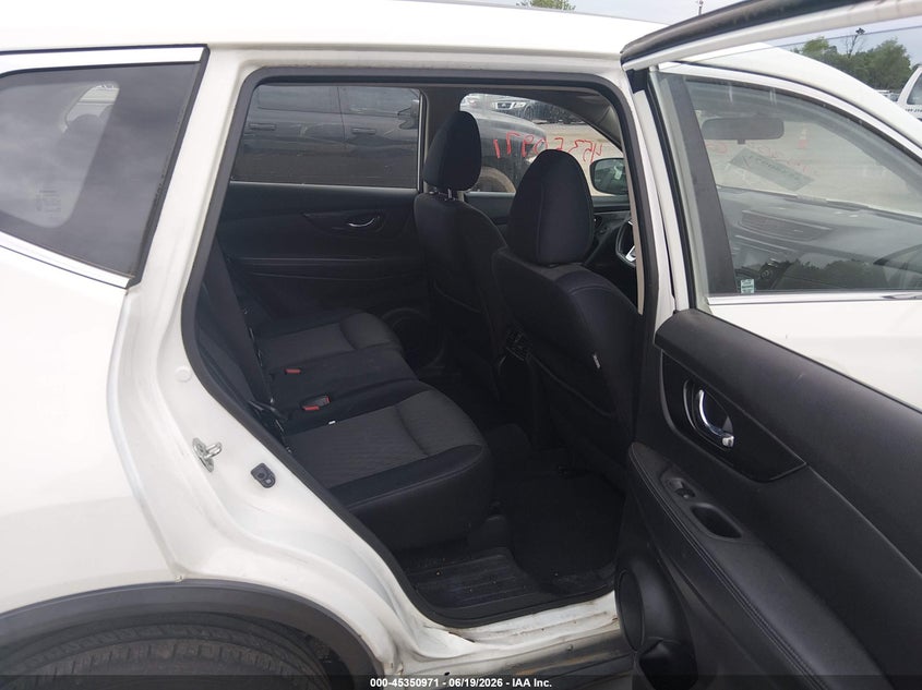 2017 Nissan Rogue VIN JN8AT2MV8HW007935 IAAI salvage auction — FRONT END, Salvage Title, sold $350 on 2026-07-28 (photo 8)