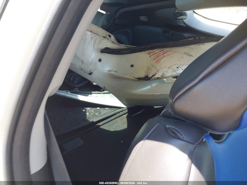2011 Honda Cr-z VIN JHMZF1D61BS014652 IAAI salvage auction — NORMAL WEAR, Clear - Dealer Only (California), sold $150 on 2026-07-22 (photo 8)